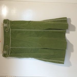 Womyn Skirt - Size 4